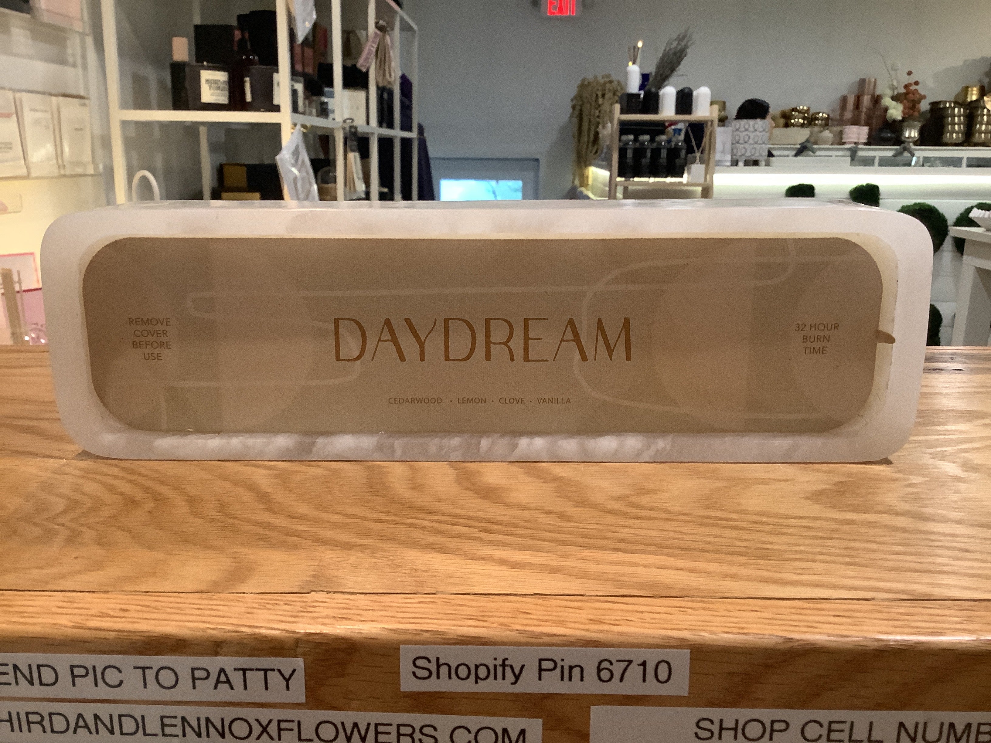 Daydream candle