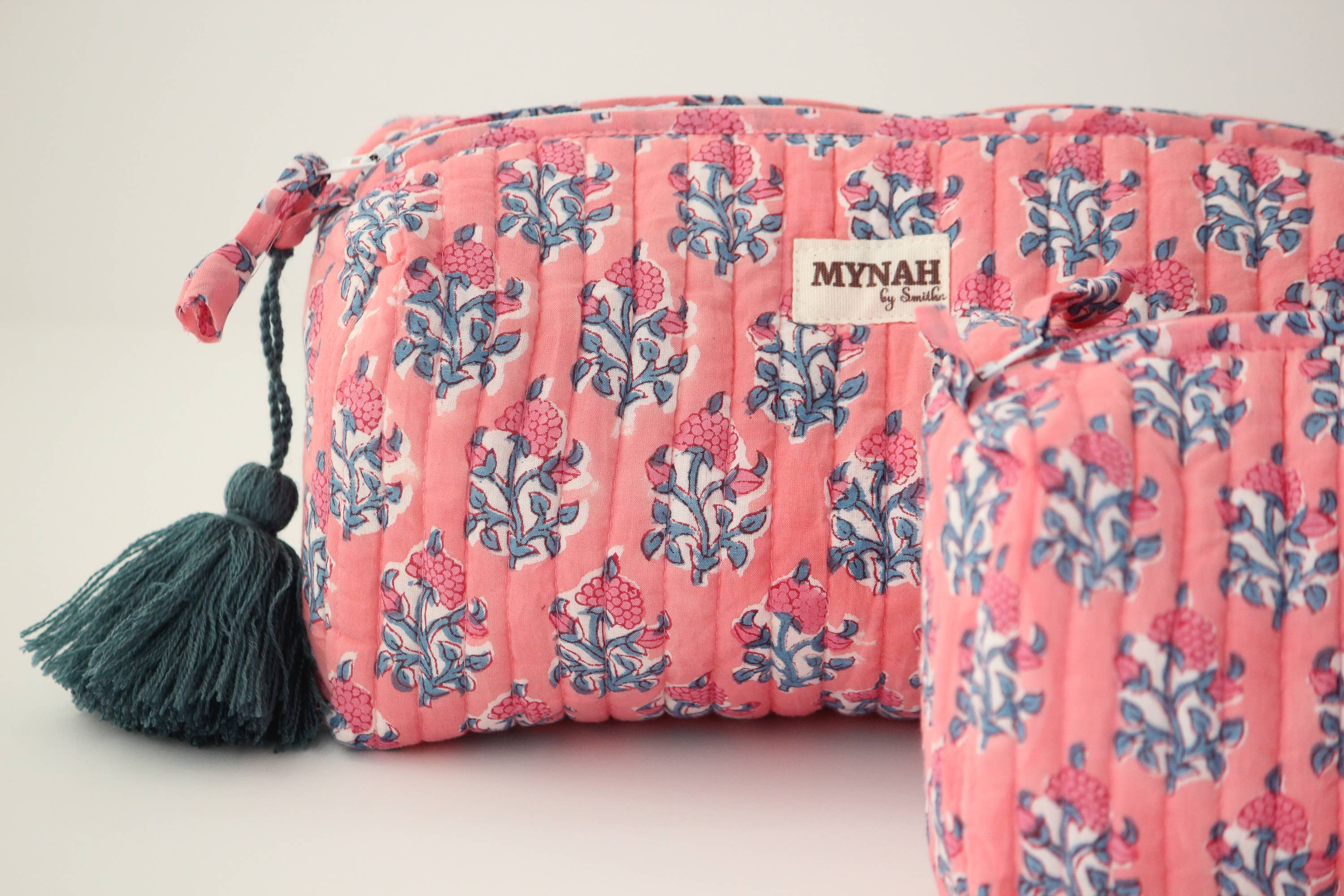 Cosmetic bag-pink print travel/make up storage/organizer-Set of 3